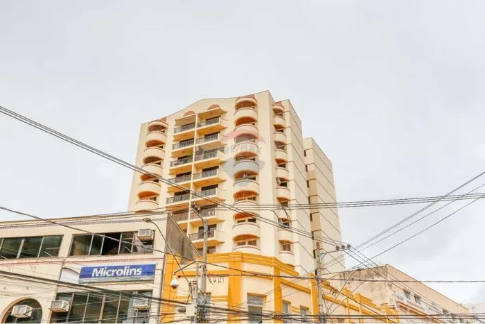 Apartamento à VENDA 3 Quartos | 1 suíte | 3 Banheiros | 2 Vagas | 202 m² | Centro | Soroca