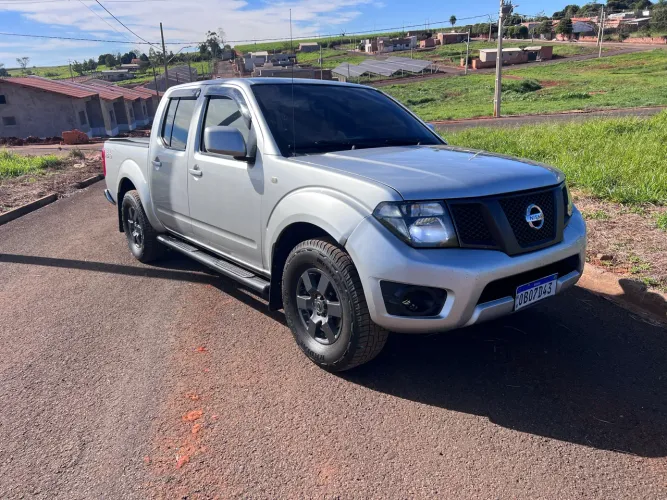 Nissan Frontier S CD 4X2 2.5 TB Diesel 2014
