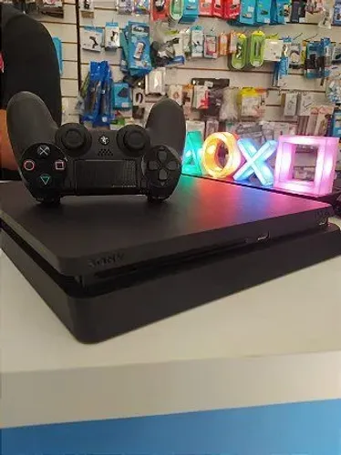 Vendo Ps4 Slim 512gb, semi novo, muito barato