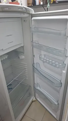 Geladeira Cônsul 300 litros