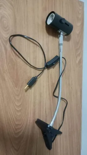 Suporte Articulado Para Lâmpada UVA/UVB Répteis