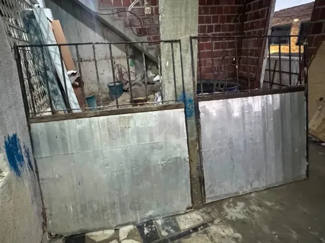 Portão de garagem de ferro 