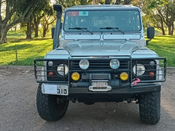Land Rover Defender 110 TDI County SW Diesel 2003