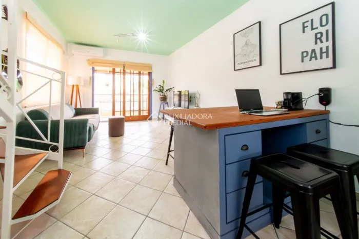 Apartamento Duplex a 100m do Mar - Balneário dos Açores -Florianópolis - SC