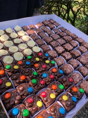 Brownies por Cento - Sabores Variados e Recheados