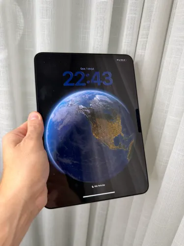 iPad Pro 11 Polegadas M4 256GB - Seminovo