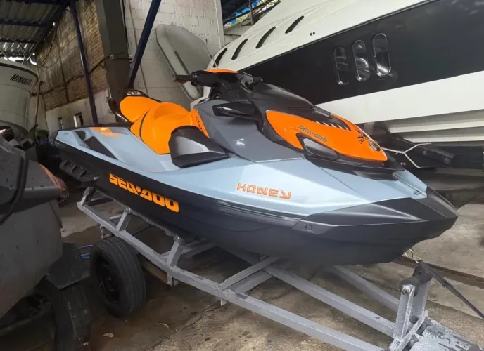 Jet ski Sea Doo GTI 170 se 