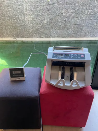 Máquina de contar dinheiro