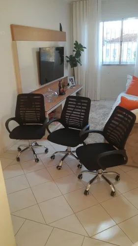 Vende-se 3 cadeiras para escritório