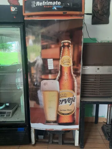 Cervejeira 8 caixas