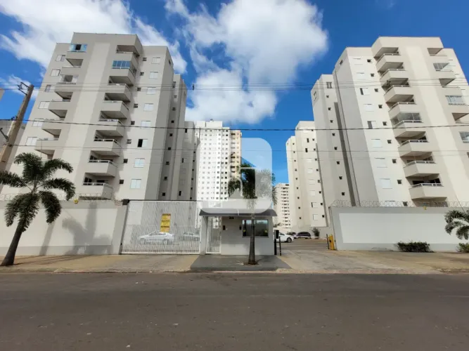 Apartamento para locação no bairro Laranjeiras