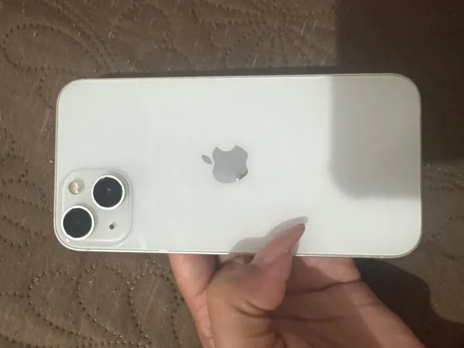 iPhone 13