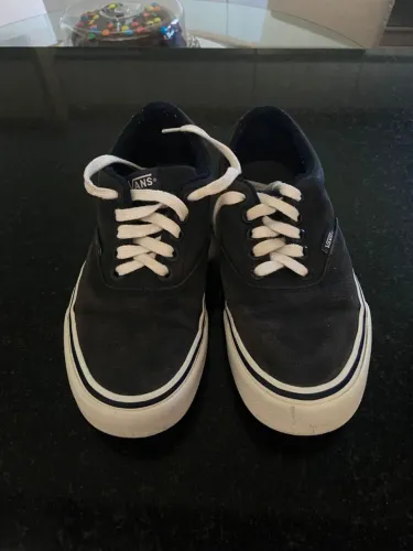 Vans Era usado. 