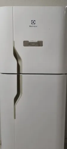 Geladeira Electrolux Novíssima!!!
