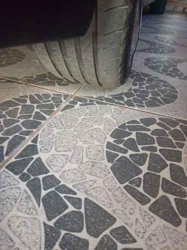Vendo dois jogos de rodas 17 tala 6 e uma corneteira com dois drive JBL 305