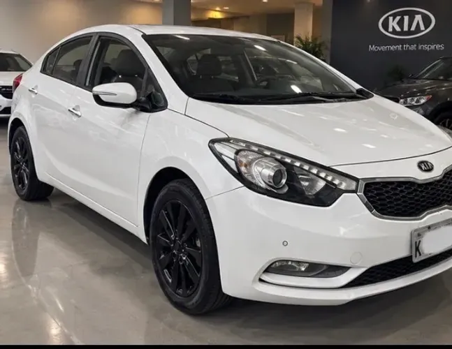 Kia Motors Cerato 1.6 16V Flex Aut. 2015