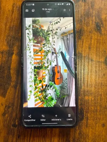 Motorola RAZR 60 12gb ram 256gb dobrável em estado de novo