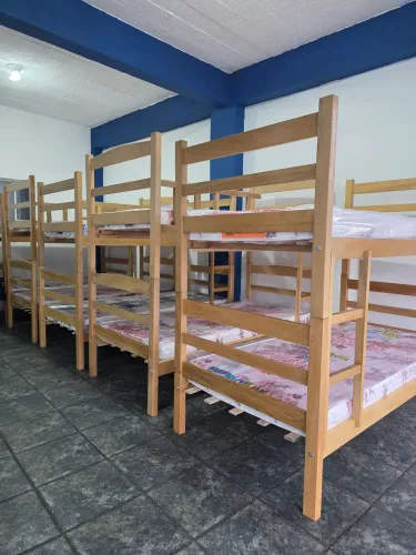 Beliche Madeira Mulateiro R$ 589,00 Novo no Acabamento Verniz 