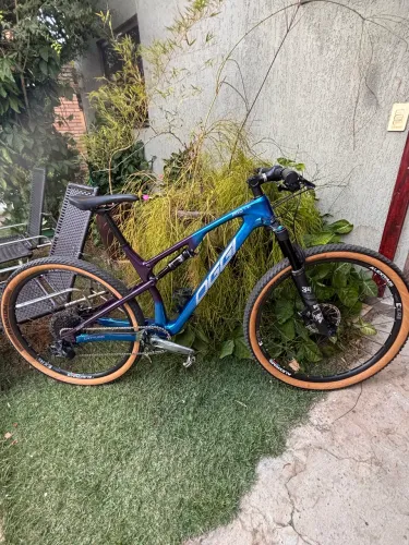 Vende-se bicicleta