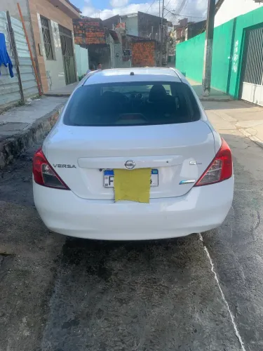 Nissan Versa SL 1.6 16V Flex Fuel 4P Mec. 2014