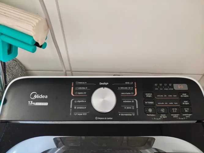 Máquina de Lavar Midea 13kg Wave Agitator - Muito Nova / Na Garantia