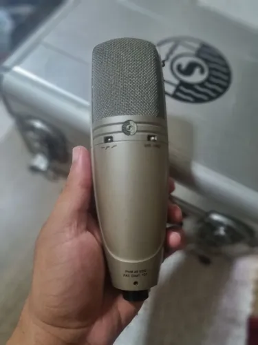 Microfone Condensador Shure KSM 44