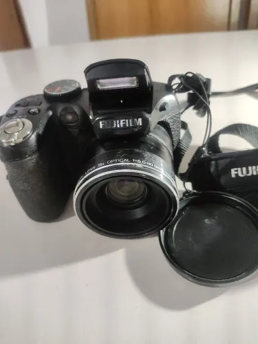 FUJIFILM 
