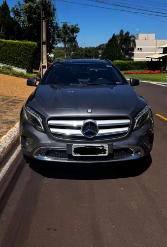 Mercedes-Benz GLA 200 Adv. 1.6/1.6 TB 16V Flex Aut. 2016