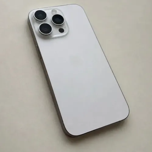 Iphone 16 pro novissimo