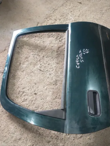 Porta traseira direita Corsa super 97/00