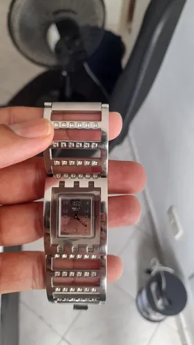 Relogio swatch original vendo olx pay mais entrega para todo Brasil