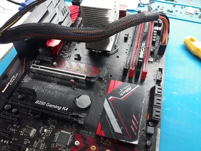 Conserto de placa mãe