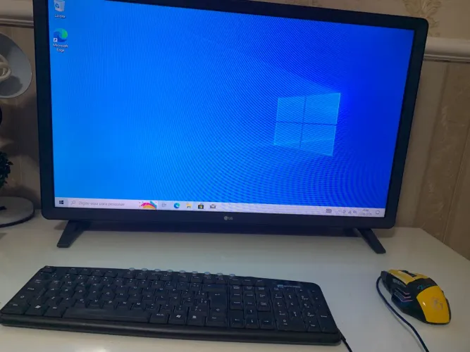 Computador Windows 10 1 TB + HD 700 Gb + Teclado + Mouse  + estabilizador nobreak