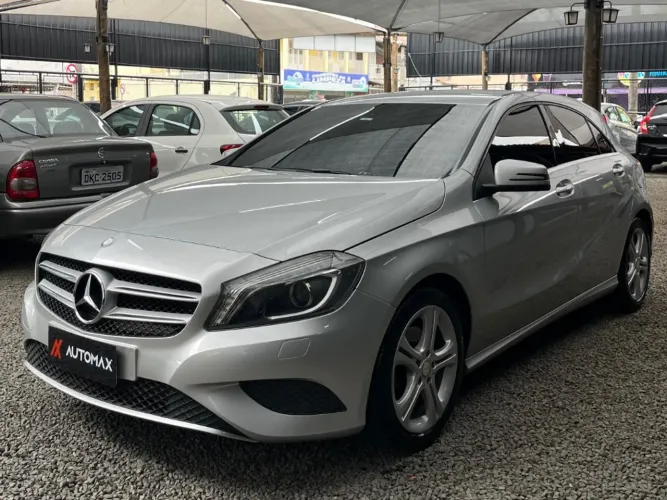 Mercedes-Benz A-200 A 200 1.6 Turbo 2015