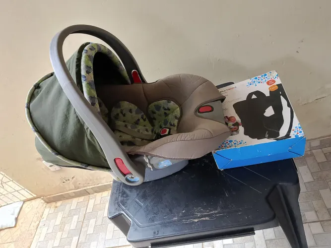 Beber conforto e canguru pra carregar bebê ?