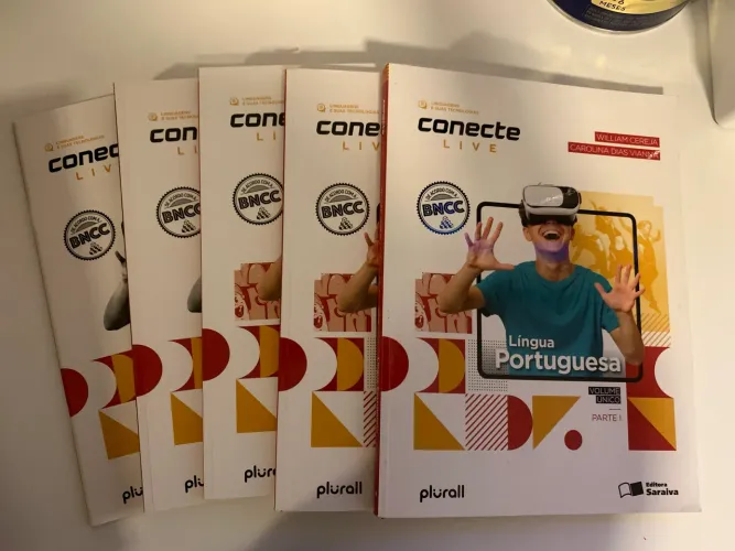 Livros de língua portuguesa conecte live