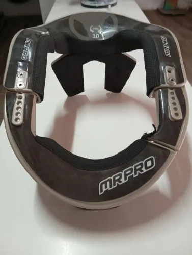 Protetor de pescoço MR pro