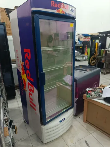 Geladeira expositora metalfrio 220v ótimo estado na garantia ideal p bebidas em geral 