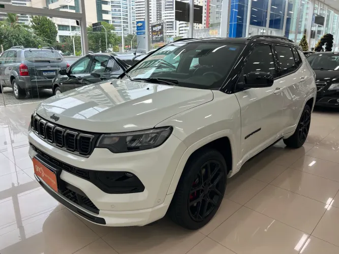 Compass Hurricane 2.0 4X4 Aut. 24/25 7mil Km - Procurar Robert Grande Bahia Magalhães Neto