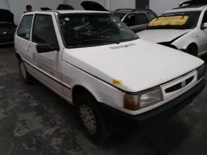 Sucata Venda De Peças Fiat Uno 2001 2p 1.0 8v