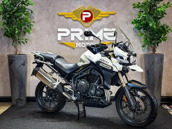 TRIUMPH TIGER 1200 EXPLORER 2014