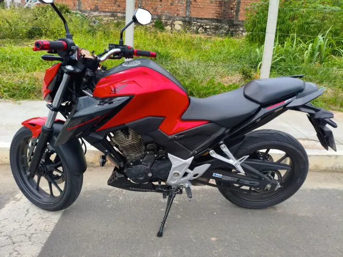 Twister 300f 2023 leia o anúncio 