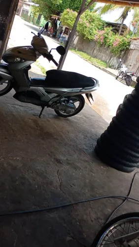 Alguns quilômetros rodados a em perfeito estado valor 3.800 neo 115 2008 troco por outra