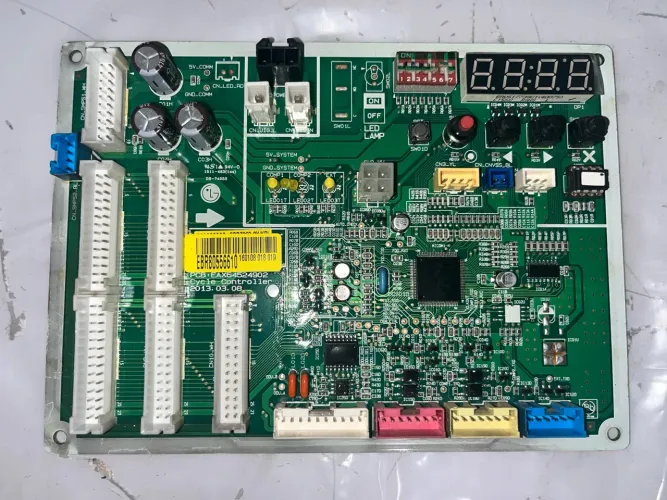 PLACA DE AR-CONDICIONADO (EBR *) - LG