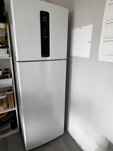 Geladeira Electrolux 390lt