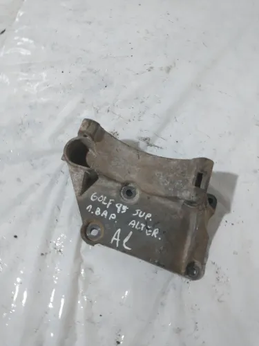 Suporte do Alternador Golf 95 alemão 