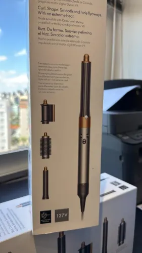 dyson airwrap Novo 127v com nota fiscal e garantia brasil