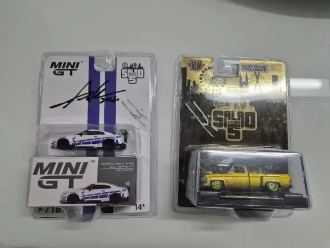 Miniaturas MiniGT Exclusivas do Salão Diecast 5 2024 Autografadas