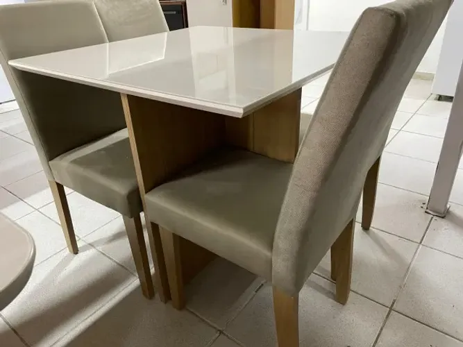 mesa de 4 lugares com entrega gratis