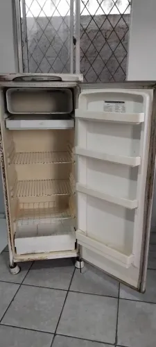 Geladeira funcionando bem